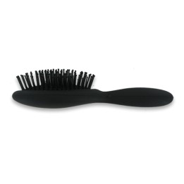 Brosse en plastique noire